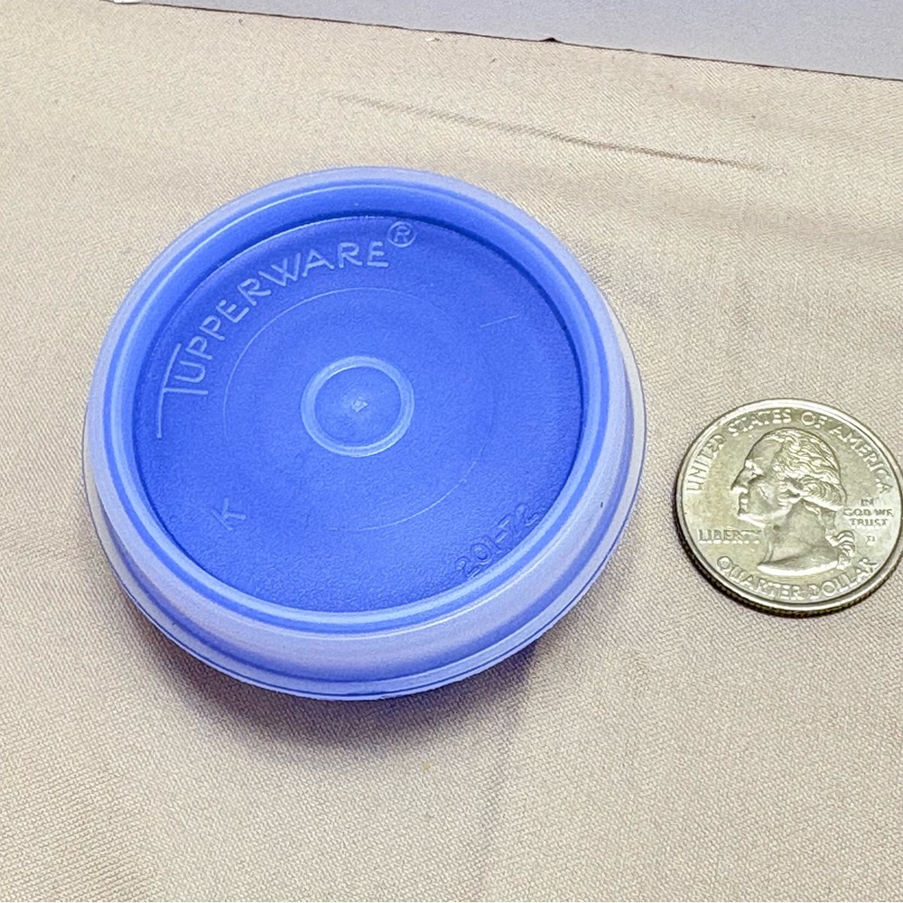 Tupperware Midget Container Vibrant Blue Lid brand new